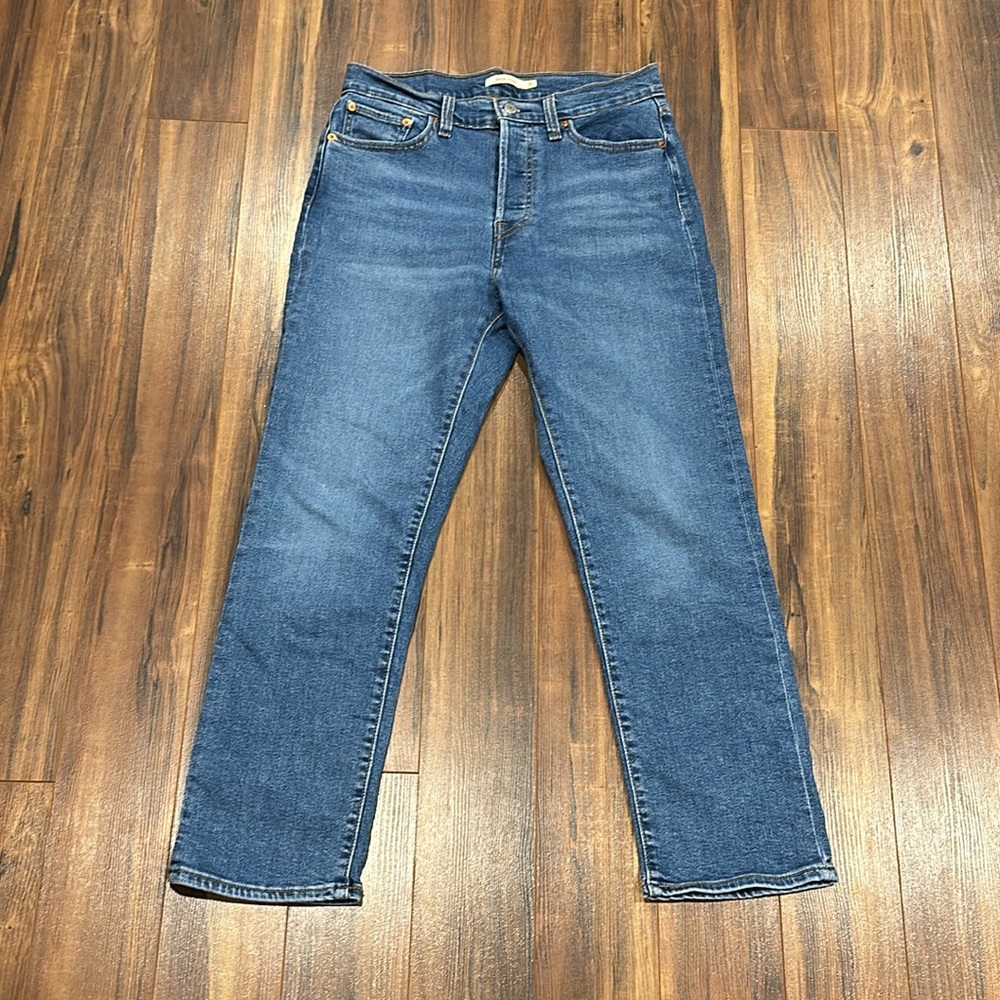 NWOT straight leg Levi’s